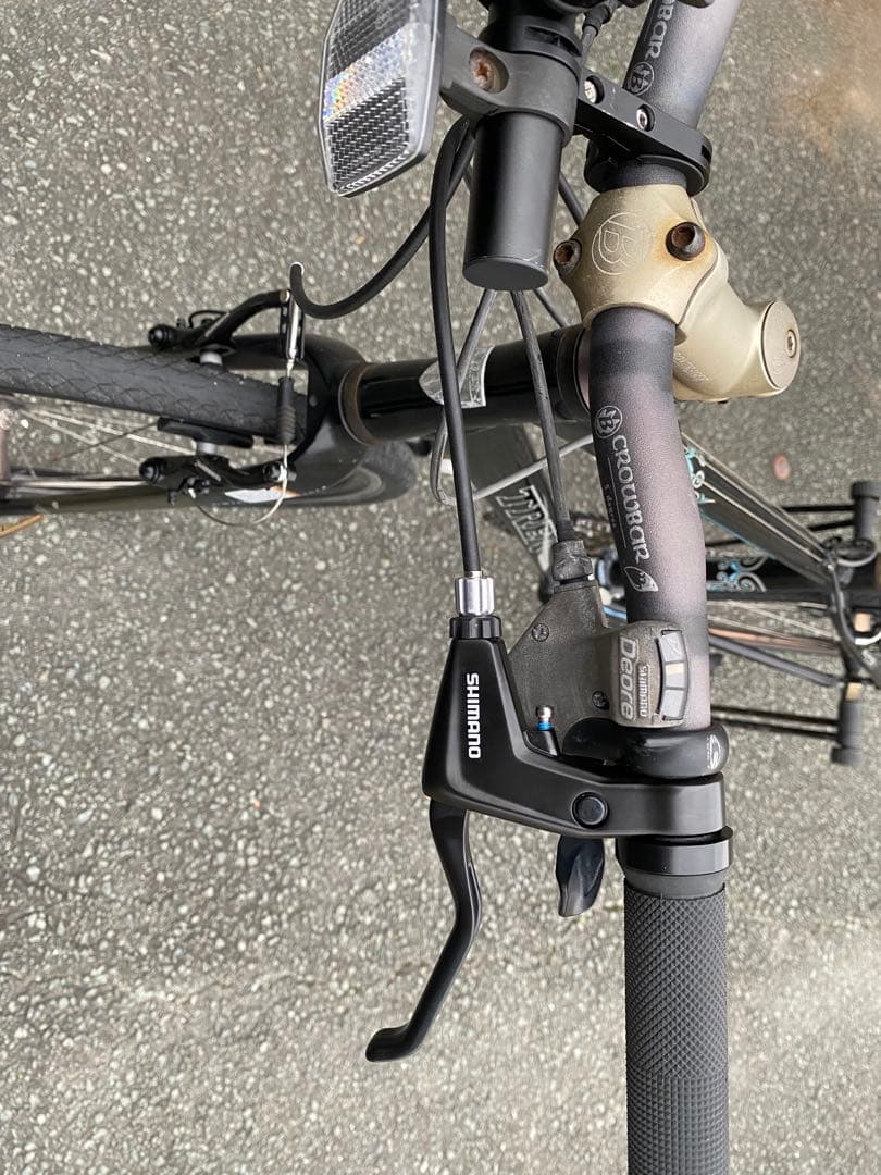 Trek 7.5FXクロスバイク ブラック　手渡し限定（福岡県）