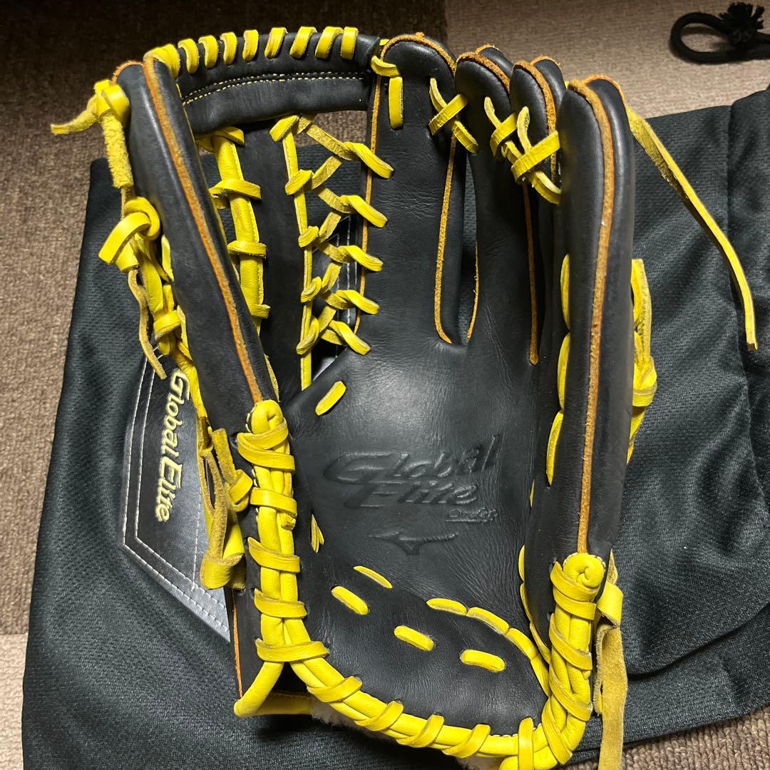 美品　ミズノグローバルエリート　オーダー　軟式野球　グローブ
