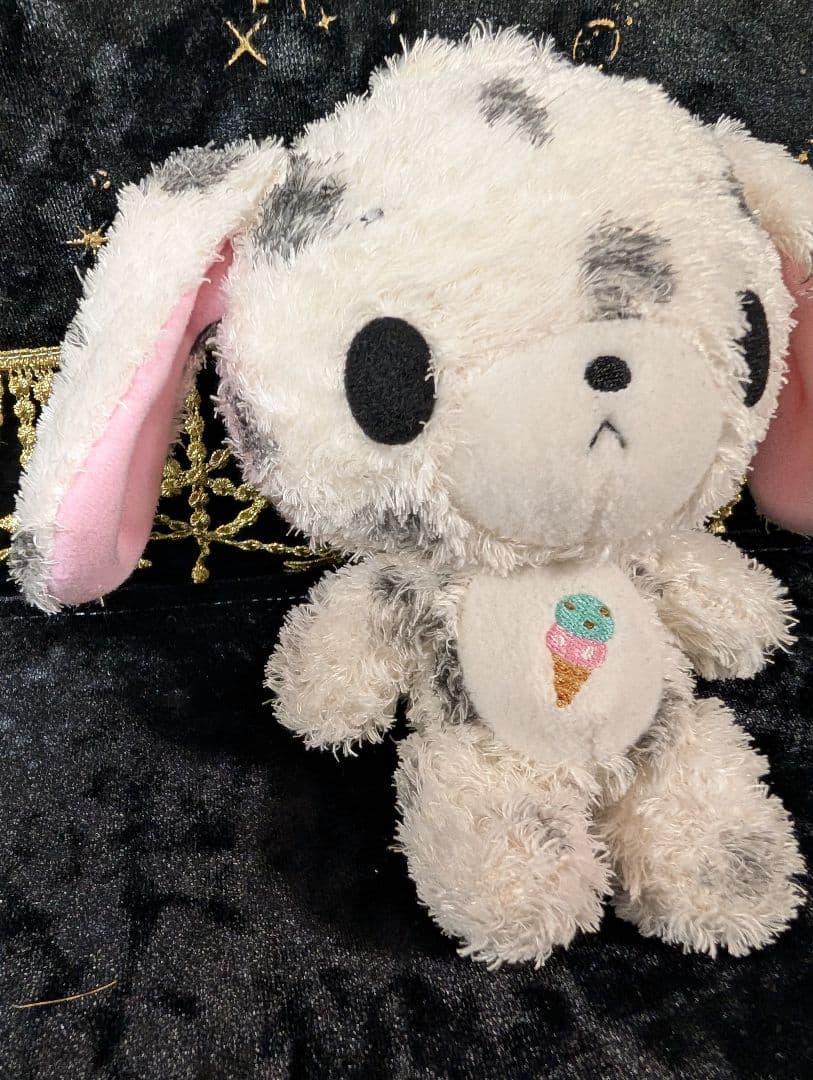 【希少】シュガーバニーズ ぶちうさ　ぬいぐるみ　刺繍入りアイスクリームサンリオ