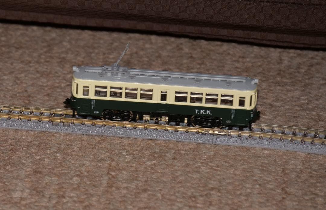 MODEMO NT107 東急たまでんデハ80形初期/赤電