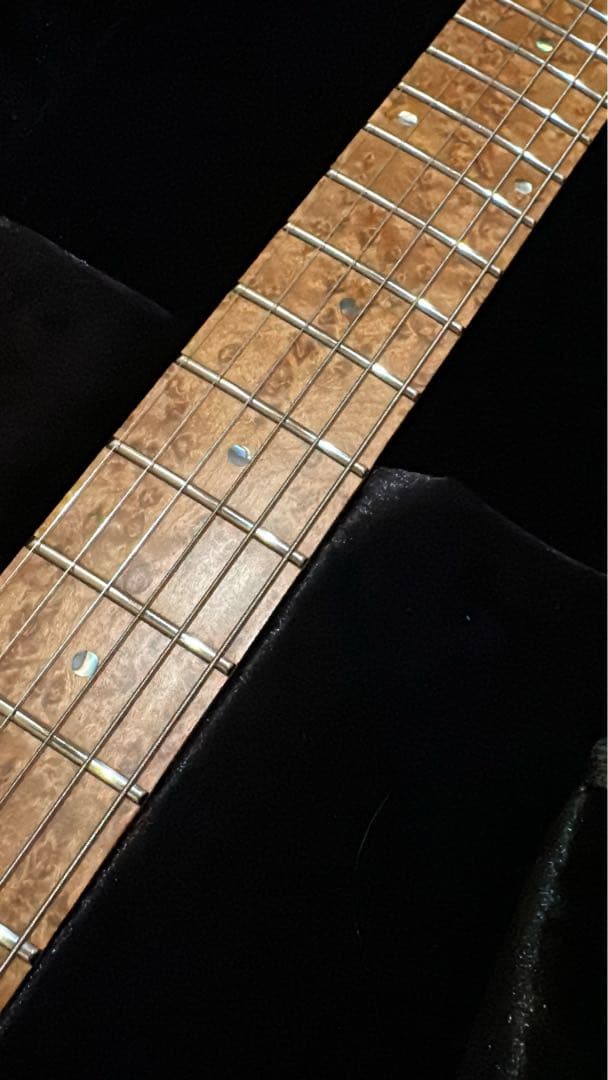 【極美品】Mayones Aquila 6 3Tone Sunburst 入手難