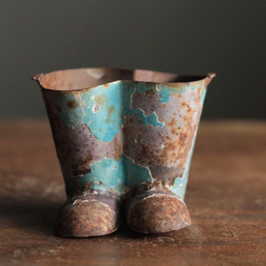 錆びた 長靴 オブジェ 古道具 アンティーク 鉄かブリキ