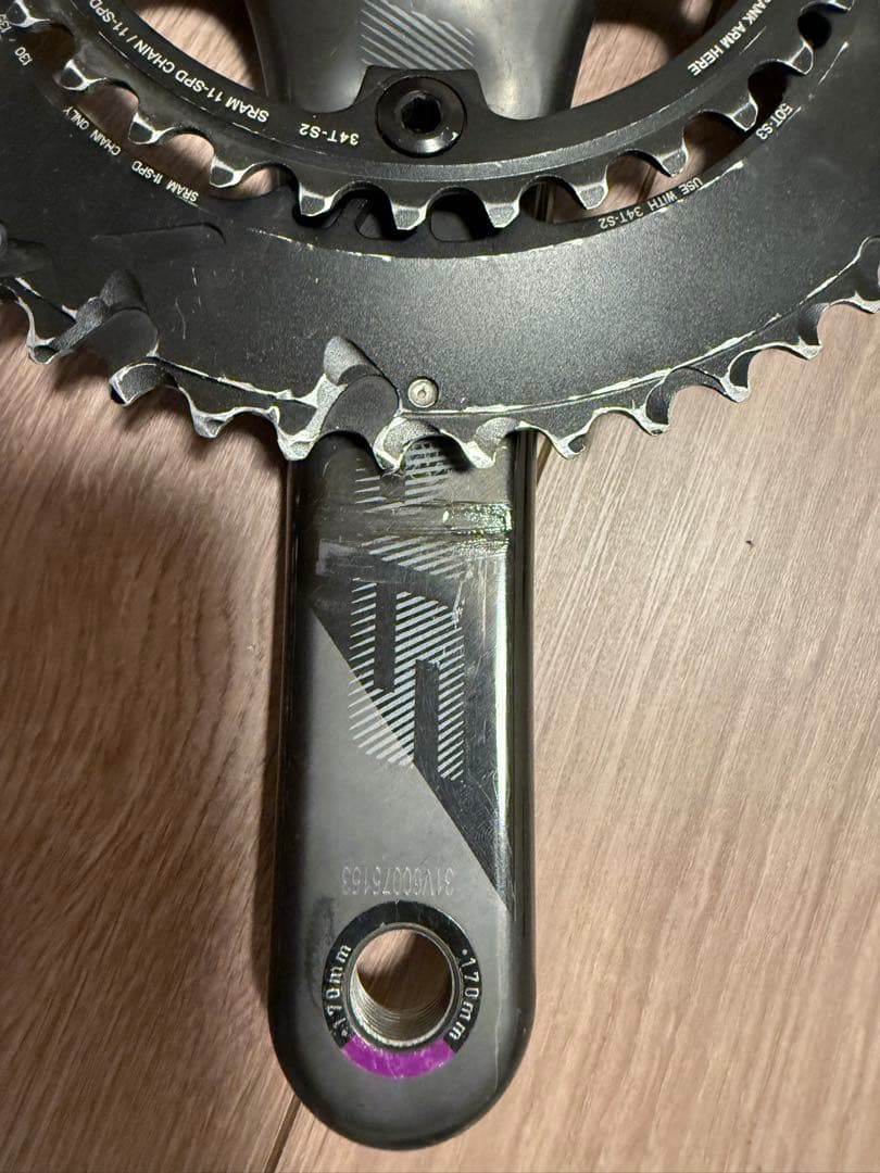 スラムレッド　カーボンクランク　BB30 170mm