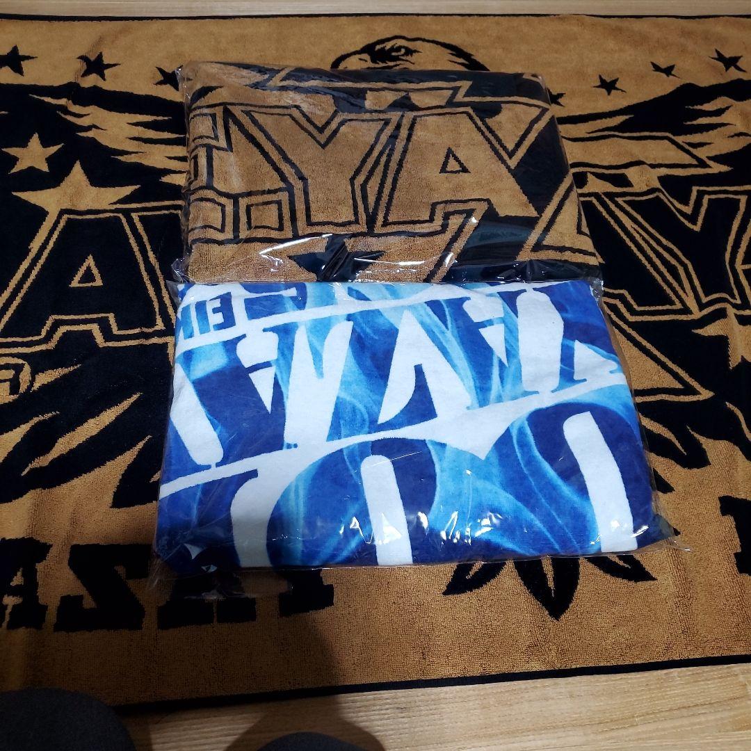 E.YAZAWA タオル 黒金デザインと50周年ブルータオル 2枚