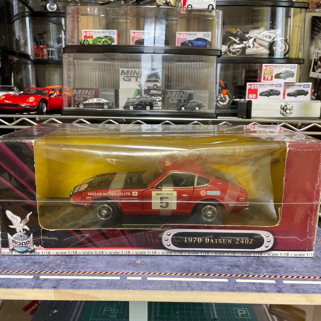 1970 Datsun 240Z デラックスエディション 1:18