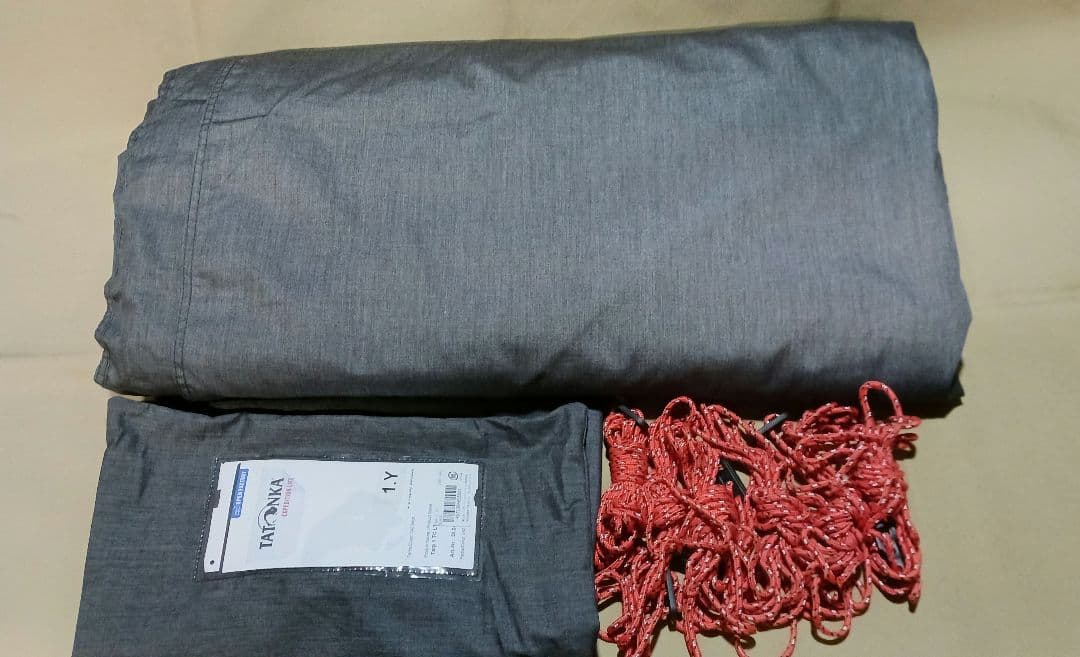 Tatonka TC 1 ブラックタープ 425 x 445 cm