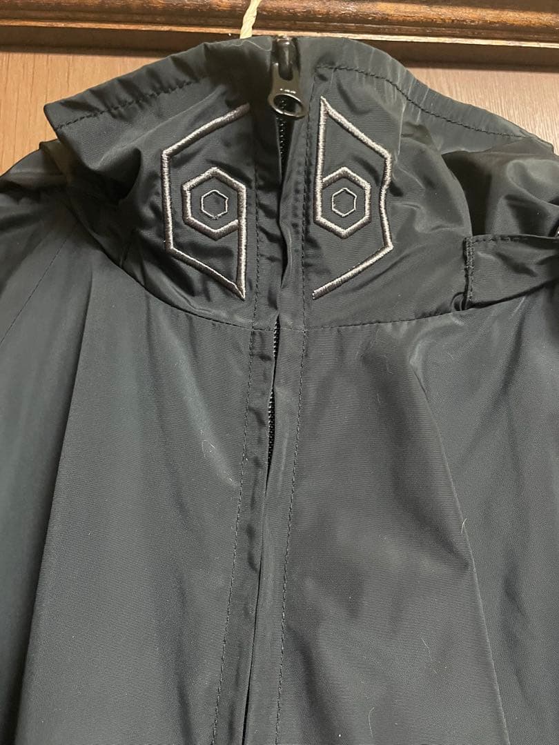 女王蜂 マウンテンパーカー ブラック　銀藤 Lサイズ