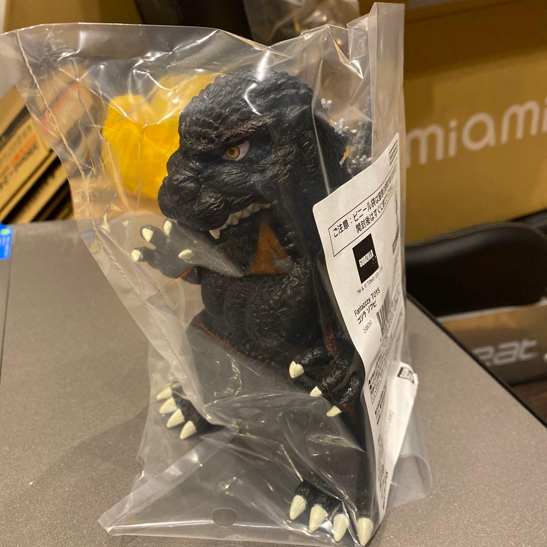 Fantazzzy TOYS ファンタジートイズ　ゴジラ ソフビ