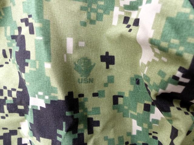 米軍実物　ゴアテックスパーカー　NWU　TYPEIII　AOR2　M-R　398