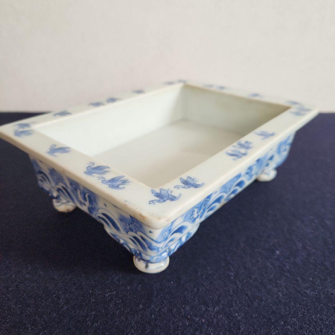 染付け水盤‥波に千鳥紋様