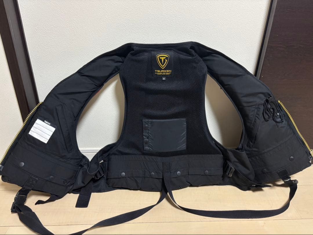 釣研 フローティングベストMサイズ