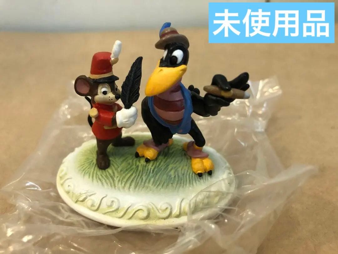 オルショウスキー　ダンボ　The Magic Feather 限定フィギュア