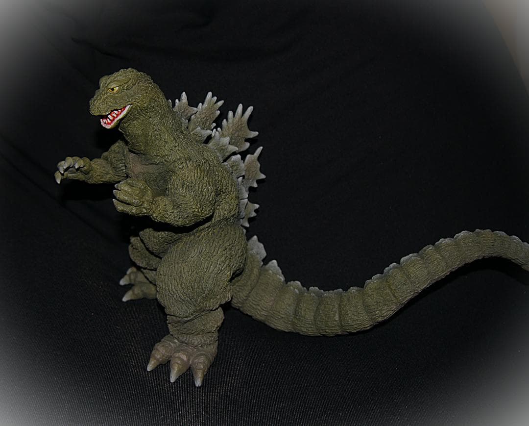 海洋堂　ゴジラ フィギュア