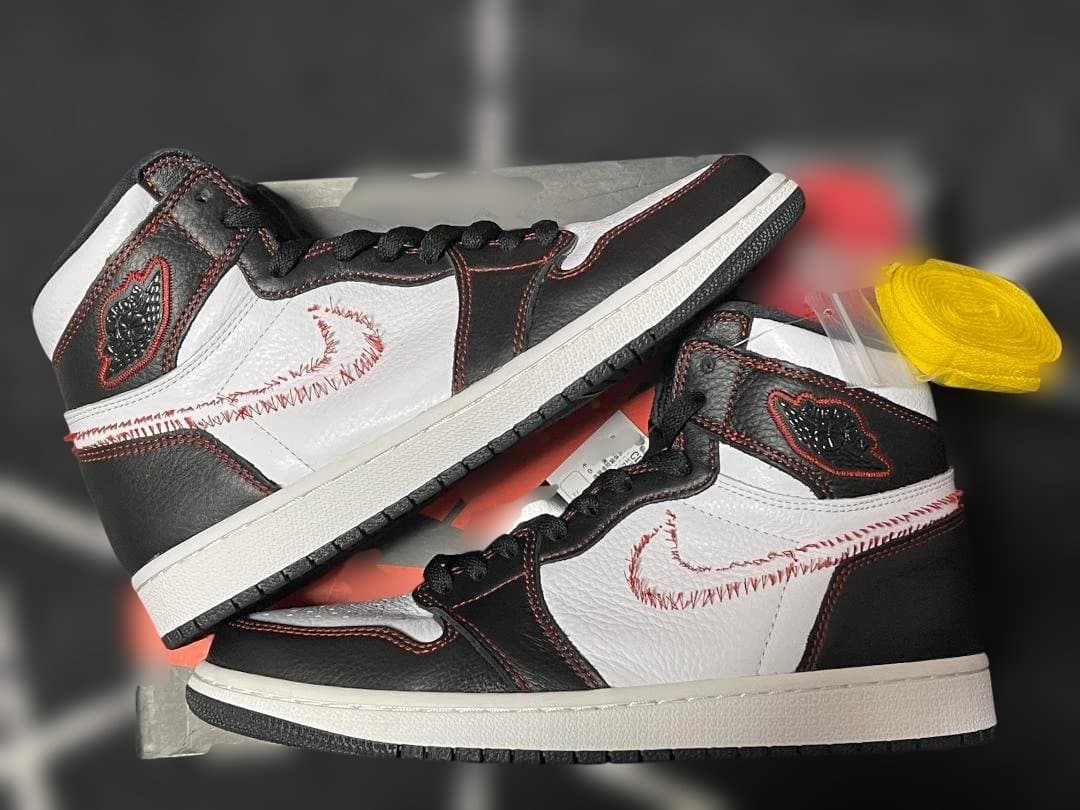 ナイキ エアジョーダン1 レトロ ハイ ディフィアント ホワイト ブラック ジ