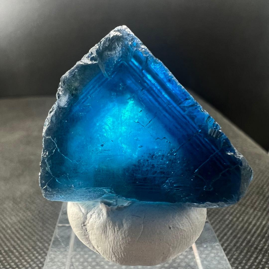 ヤオガンシャン　「ナイルブルー」ウィンドウ　「コバルトブルー」フローライト