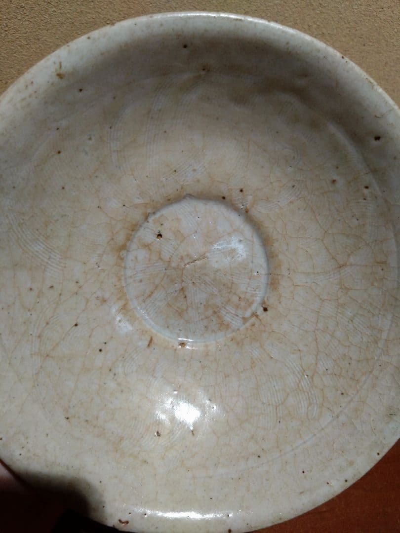 珠光青磁 平茶碗 米色青磁