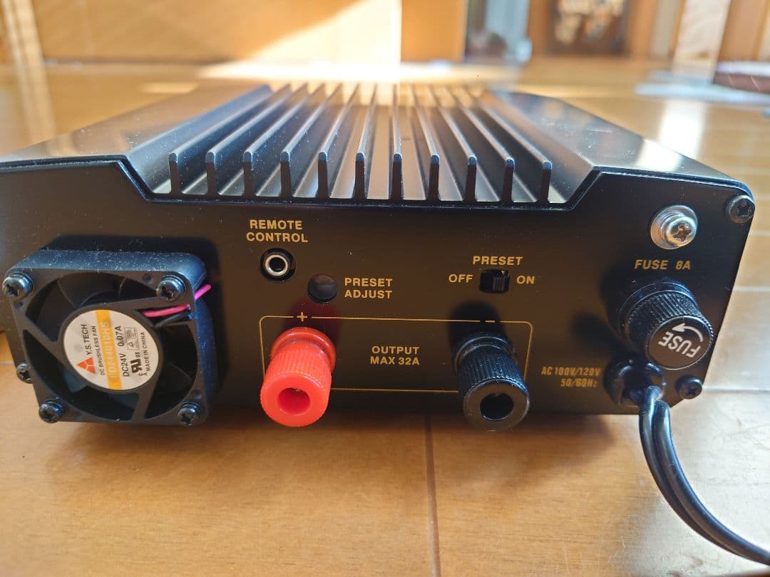 ALINCO スイッチング電源　DM-330MV