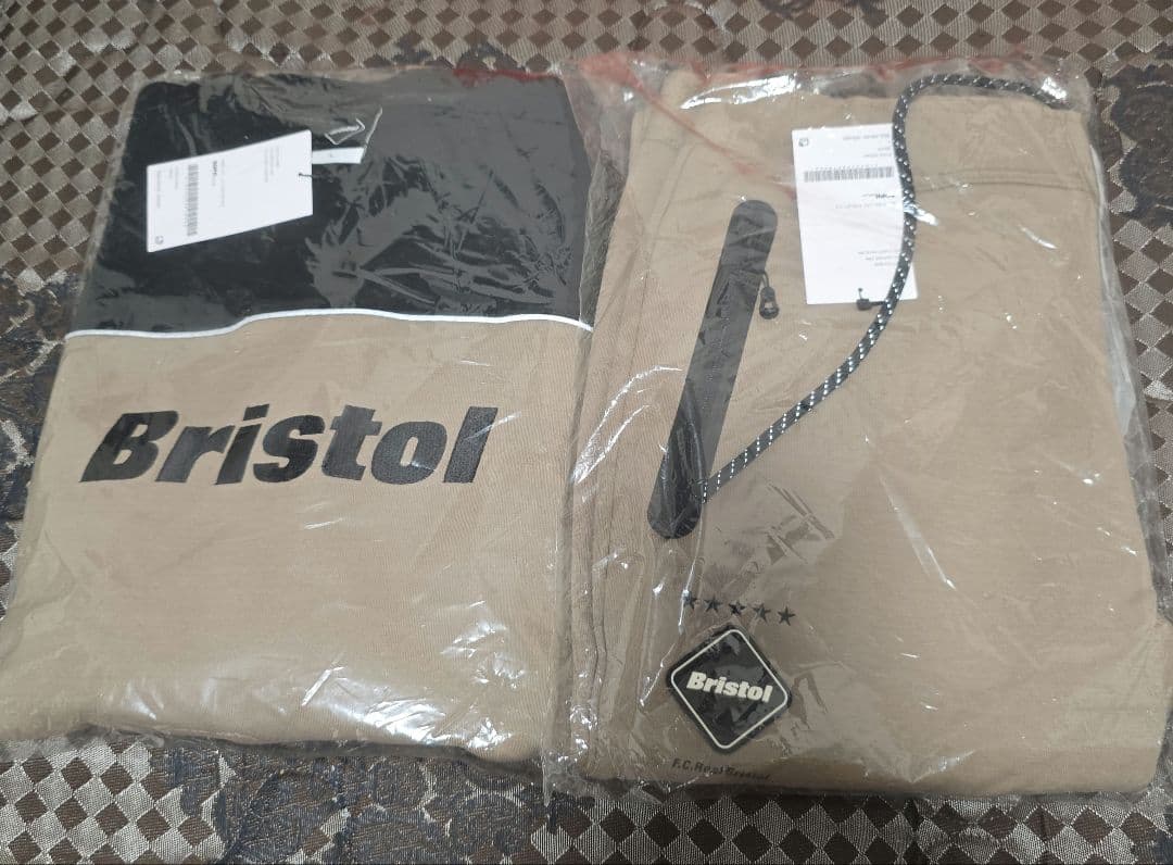 新品未使用　FCRB スウェット　上下セット　サイズ　L