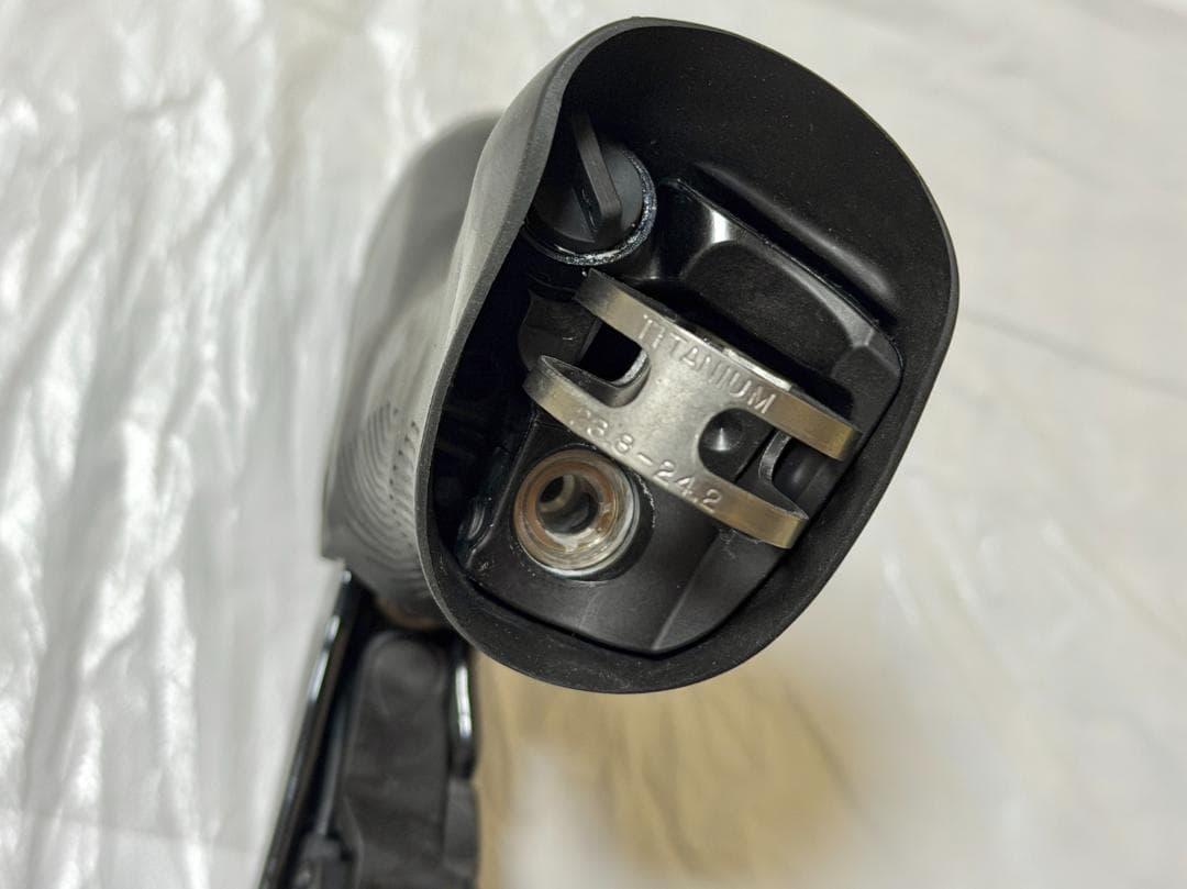 し*ぱ様 SHIMANO シマノ ST-R9270 右レバーのみ★キズあり