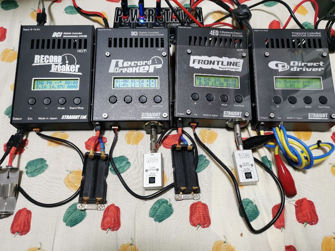 充電器　レコードブレーカー２台　フロントライン　ダイレクトドライバーのセット