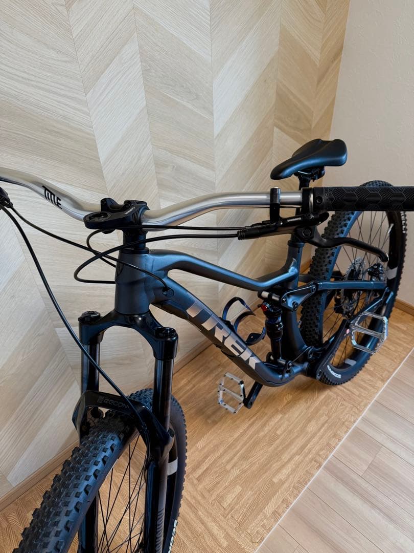 TREK Fuel EX 5 Gen5 2023 フルサス 29インチ Sサイズ