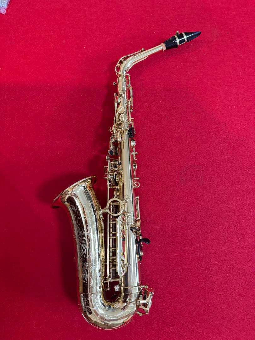アルトサックス セルマーゴールド 本体と付属品