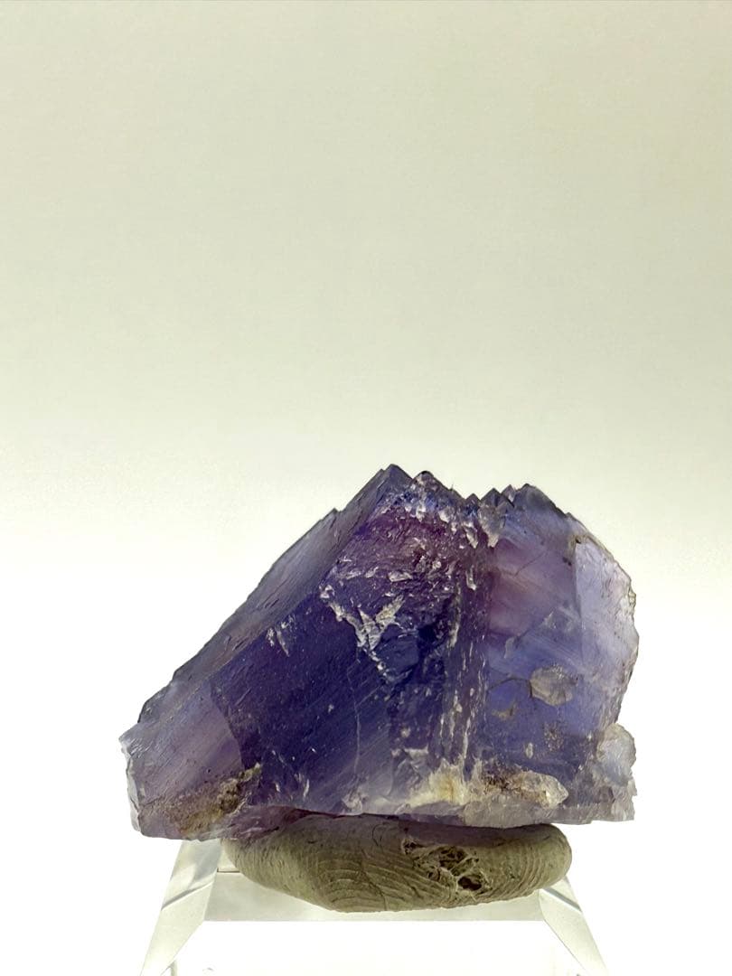 フローライト　パキスタン産　蛍石　鉱物　標本　天然石　階段