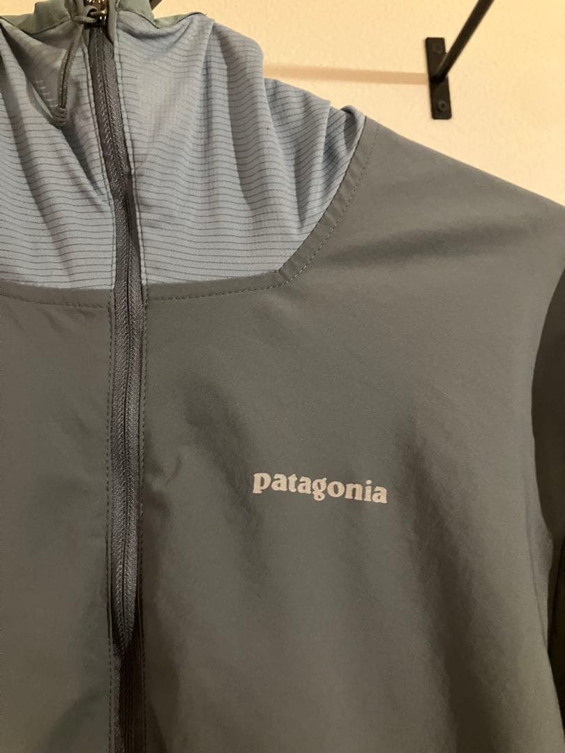 patagonia フルジップウィンドブレーカー グレー