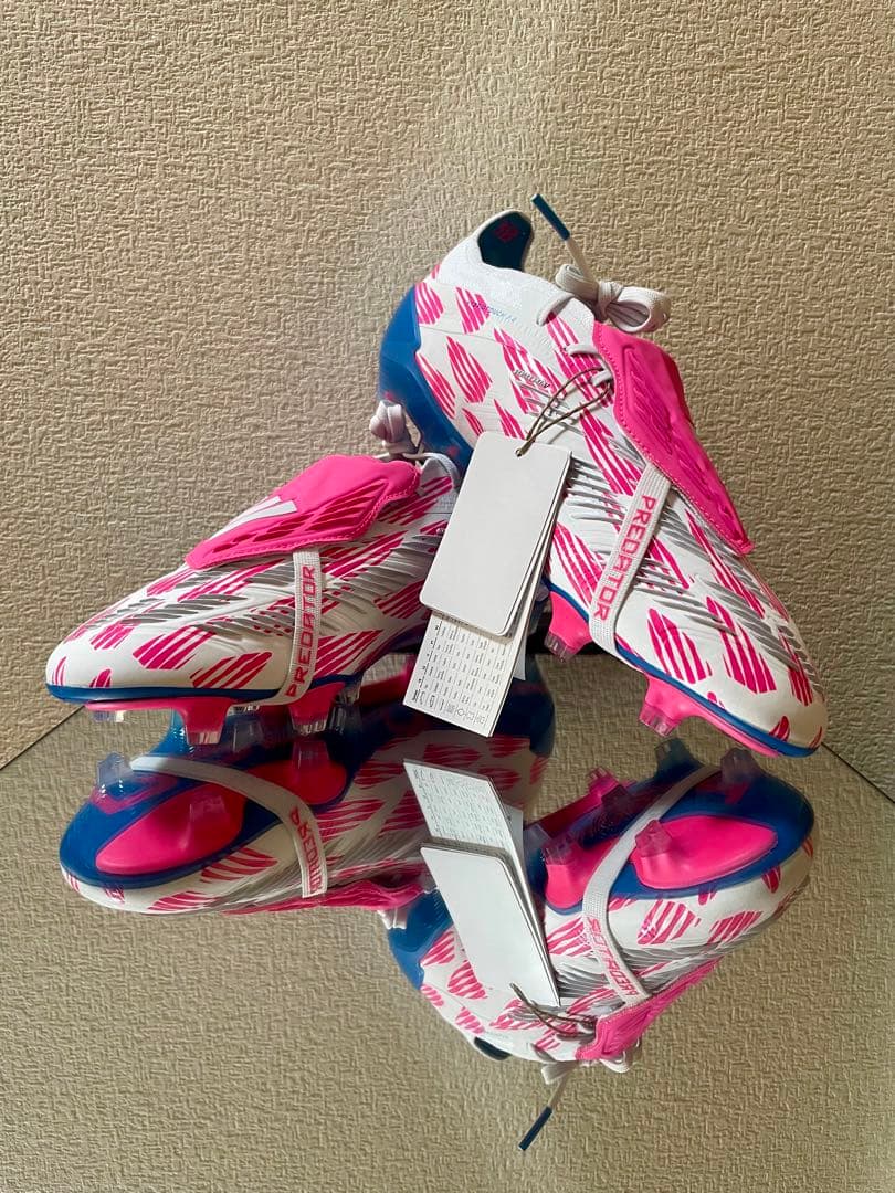 【日本未発売】アディダス プレデター エリート フォールド オーバータン仕様FG