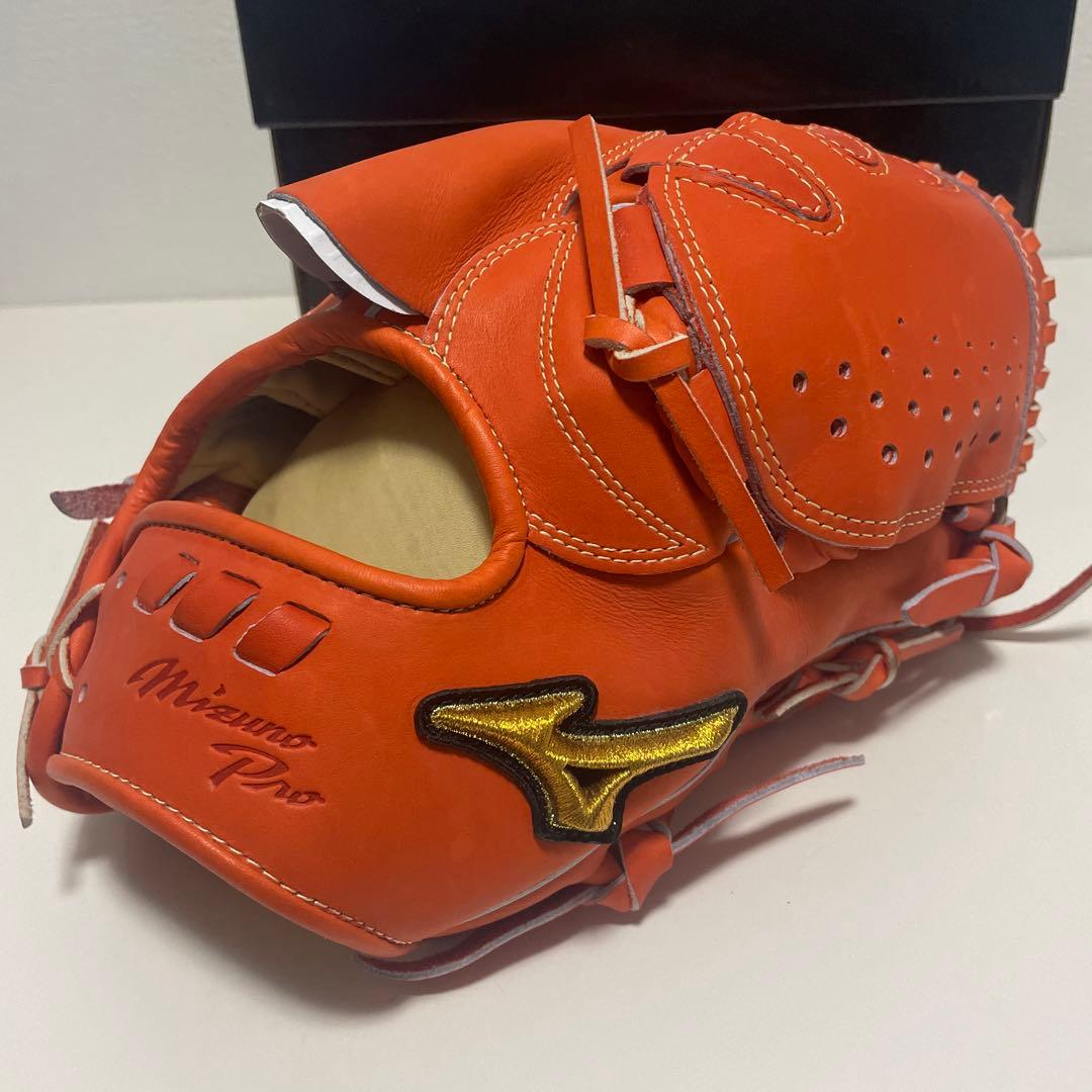 ミズノプロ　硬式用　投手用　グローブ　グラブ　定価62,700円　高校野球対応