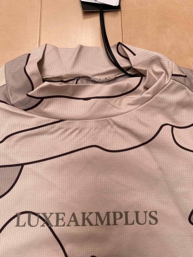 ゴルフウェア　リュクスエイケイエムプラス　セットアップ　M