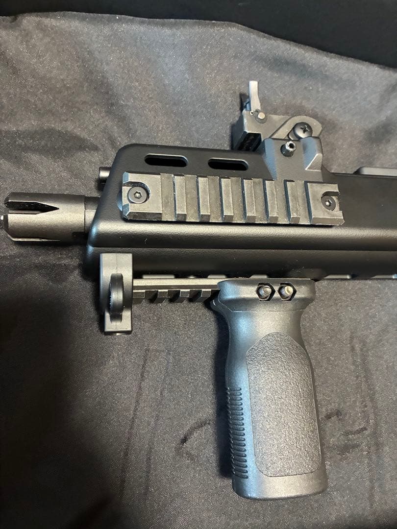 セール中！　東京マルイ G36C Plus 電動ガン　純正マガジン＋1 他