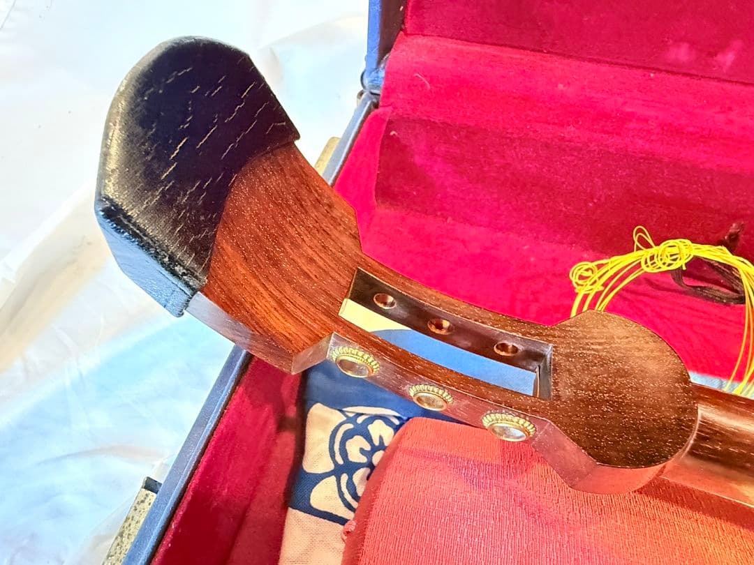 三味線　和楽器　細棹　長唄　撥　ハードケース　付属