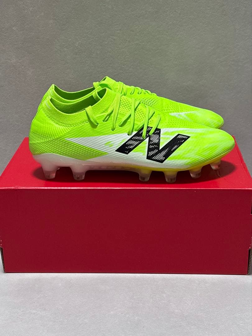 New Balance Furon V8 Elite HG(2E) フューロン