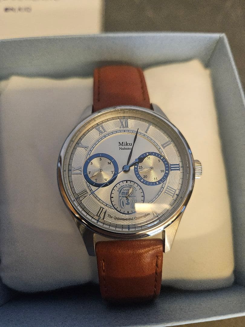 五等分の花嫁　中野三玖 モデル 腕時計　ウォッチ