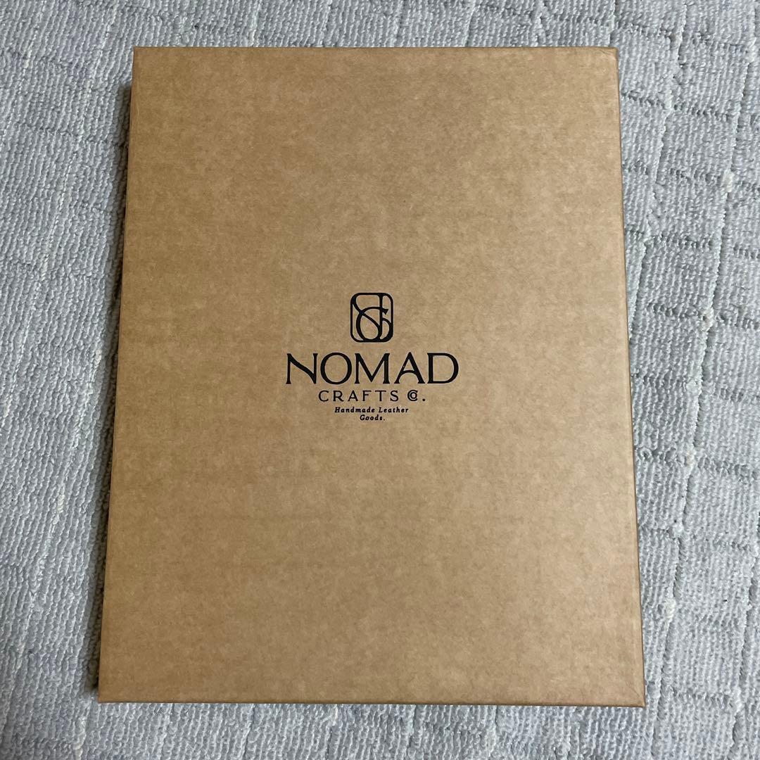 新品未使用品！本革製レザーパッドフォリオ　ラウンドファスナー　A4 ギフトペン付