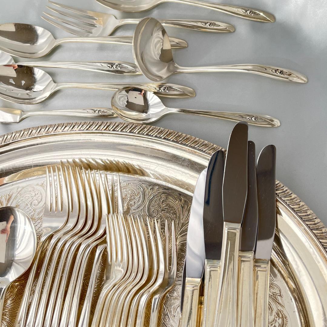 SILVER TULIP ディナーセット 8名用サーバー付き48本組