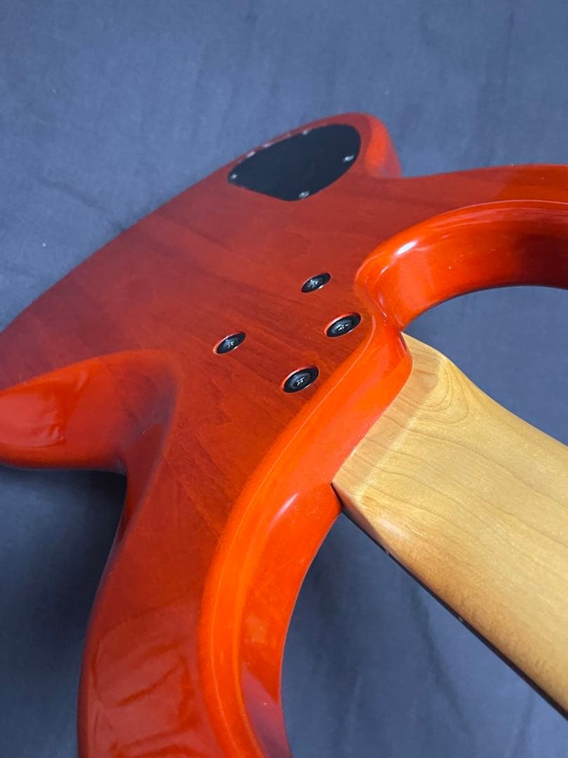 ベース Bossa tribute TOBJ5