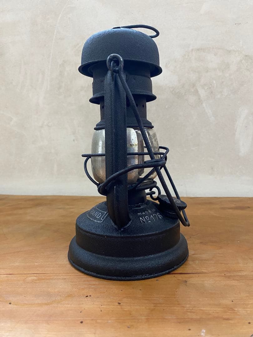 feuerhandフュアハンド176e 特装 チッピング仕様 リフレクター付