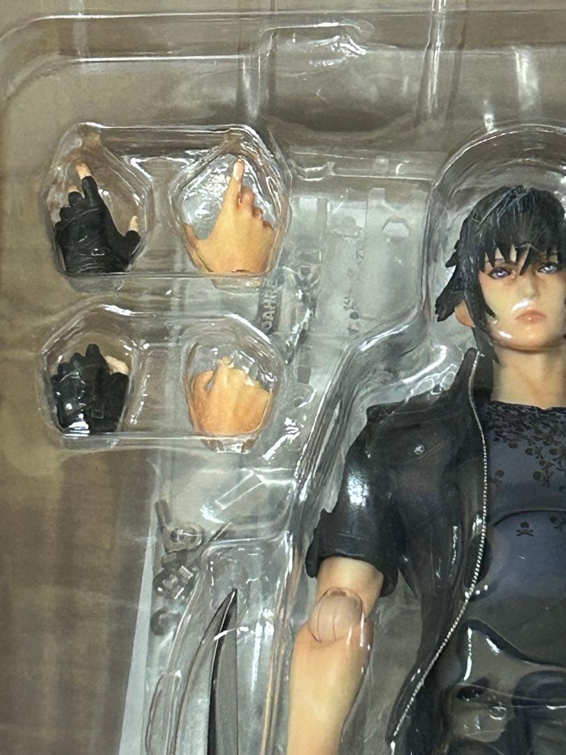 プレイアーツ　FF15 ノクティス　ファイナルファンタジー　限定品