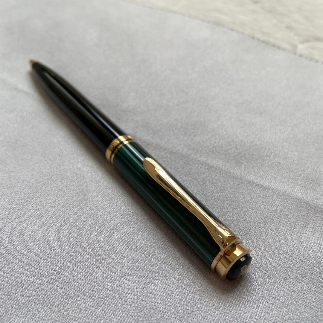 【ドイツ製】Pelikan スーベレーン K600 ツイスト式ボールペン 緑縞