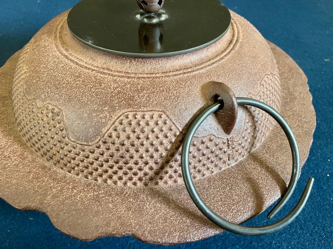 割引❣️【未使用 美品】「母」遠山霰地紋 透木釜 浄清 釜鐶 透木 (18F①)