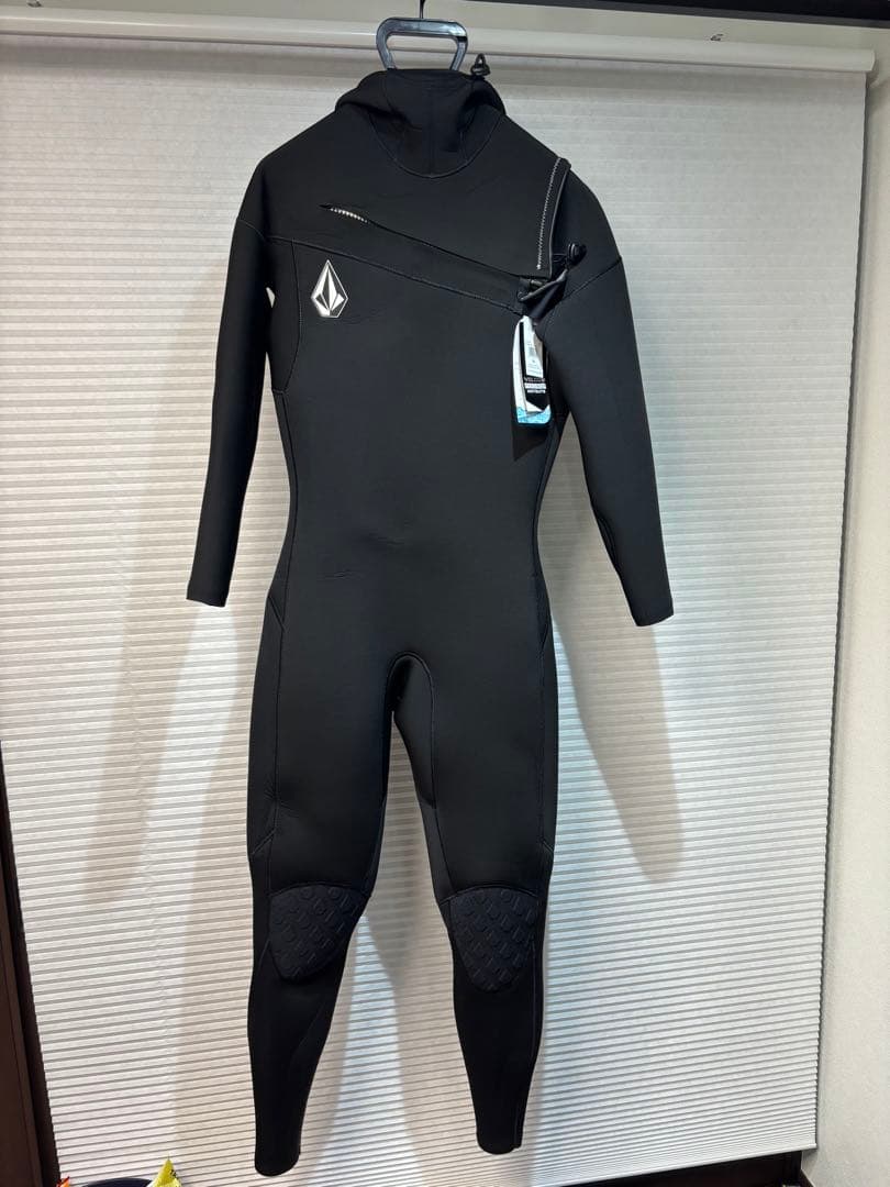 新品VOLCOM ボルコム セミドライ 5ミリフード 真冬ウェットスーツメンズL