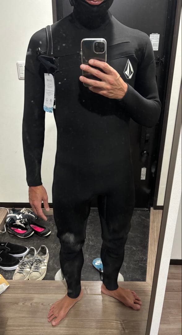 新品VOLCOM ボルコム セミドライ 5ミリフード 真冬ウェットスーツメンズL