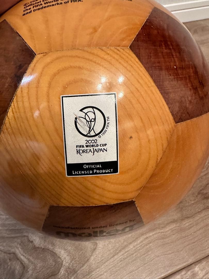 希少FIFA2002年日韓ワールドカップ木製サッカーボールmolten/5号