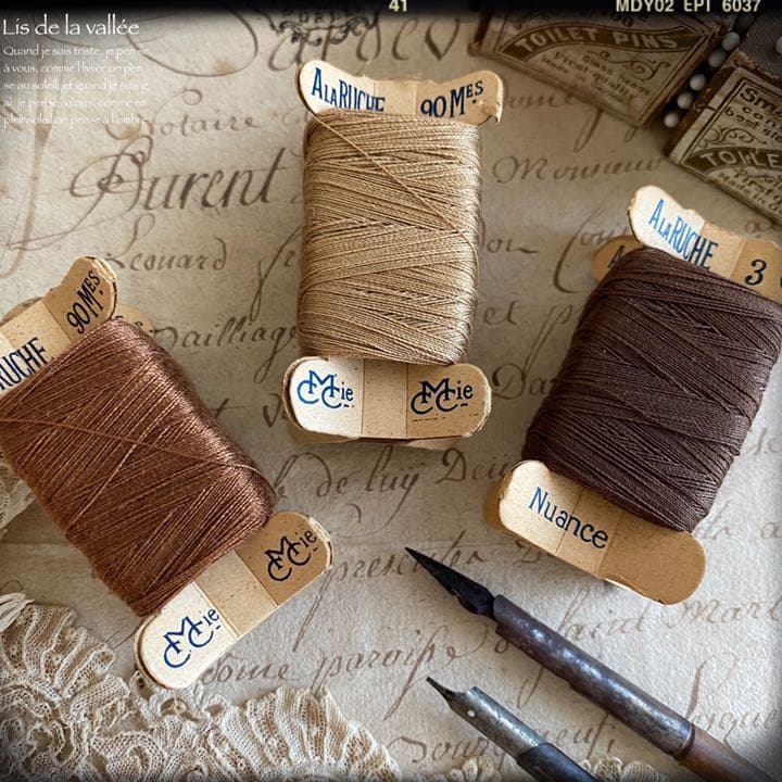 フランスアンティーク 立体糸巻き 3こセット.。.:⋈*