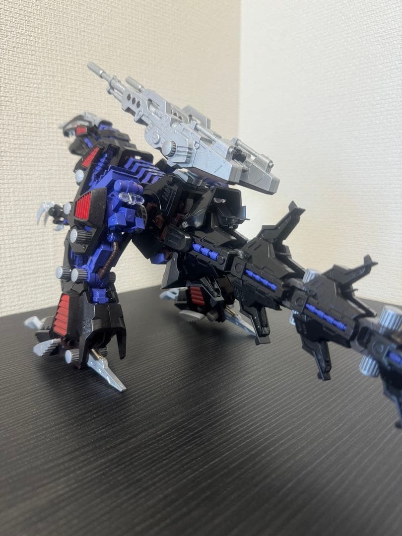ジェノザウラー　ゾイドHMM 完成品　塗装済
