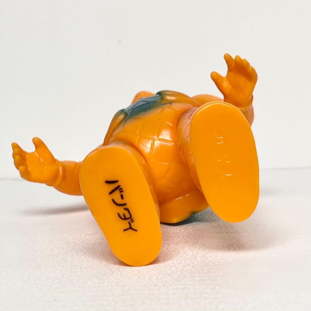 ベル星人 ソフビ ブルマァク バンダイ