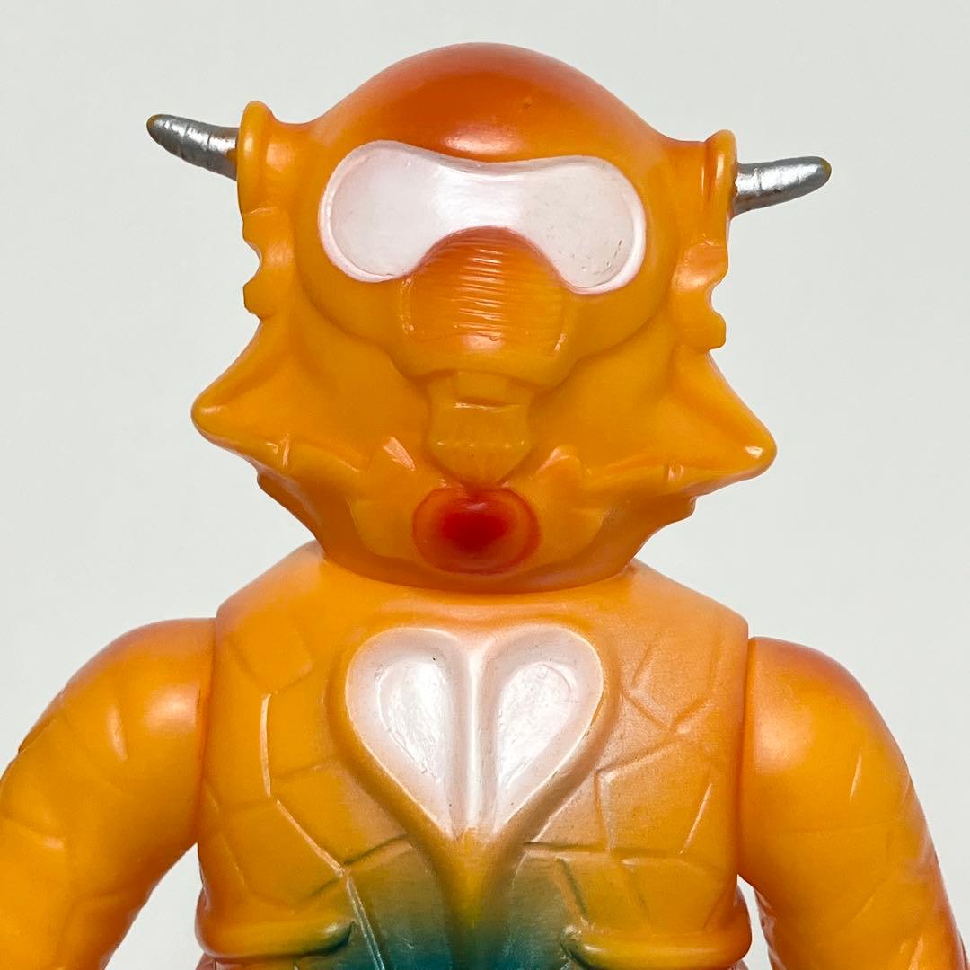 ベル星人 ソフビ ブルマァク バンダイ