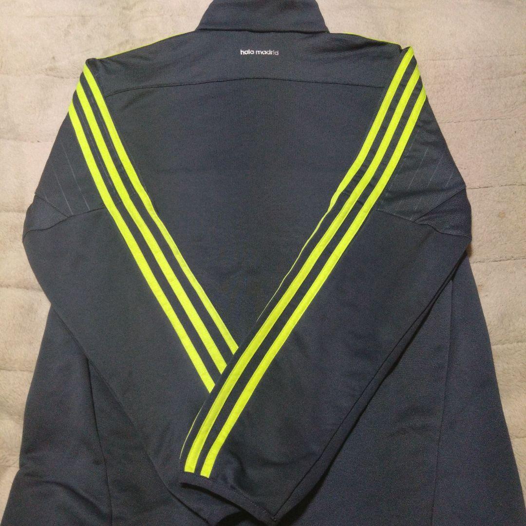 レアル・マドリード(首元に斜めファスナー、ハイネック)